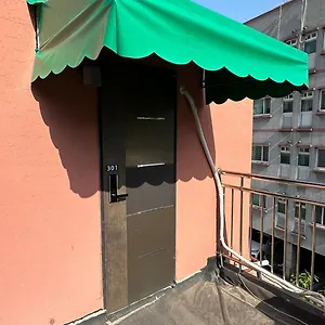 2* Guest house Station R